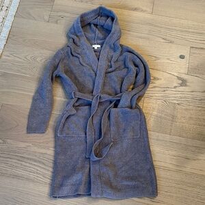 Giraffe at Home Dolce Hoodie Robe